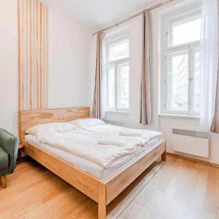 Seifertova Apartments By Willstay Praga Esterno foto